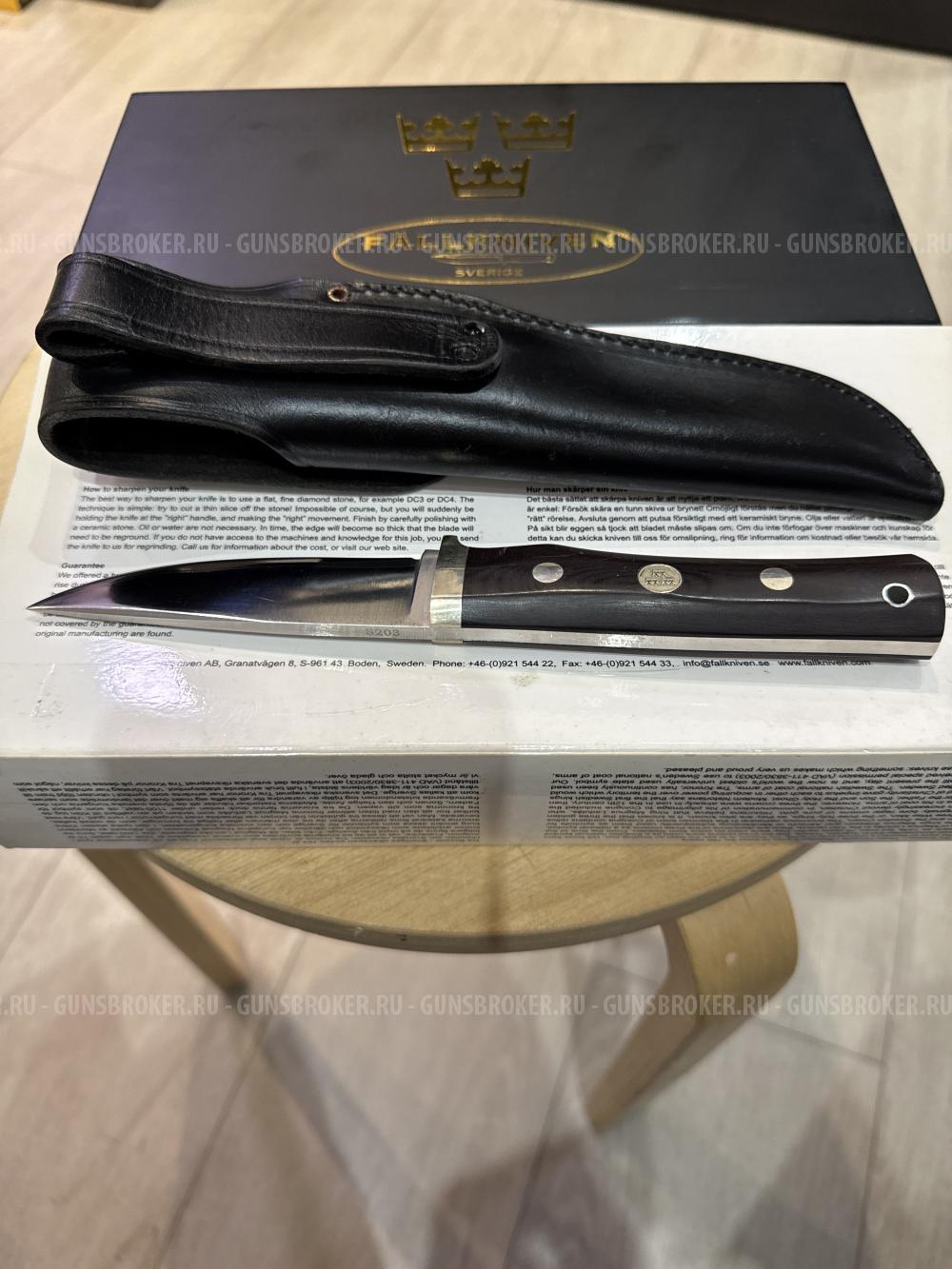 Нож FALLKNIVEN для охотника и коллекционера 