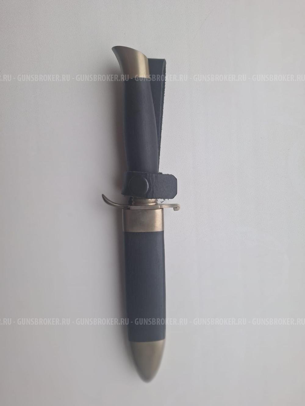 Нож из дамасской стали, финка