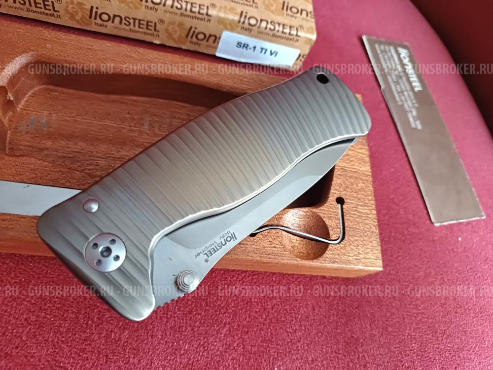 Нож-Lion Steel SR-1 Titanium Gray Frame