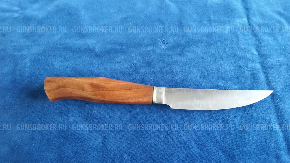 Нож ручной работы из стали AUS-8