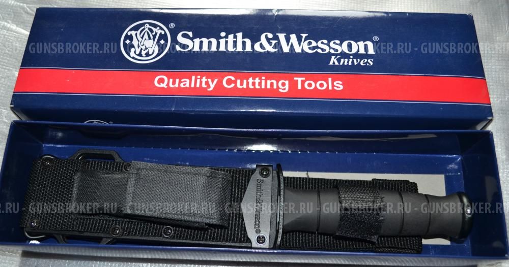 Нож  "Smith & Wesson"  тактический