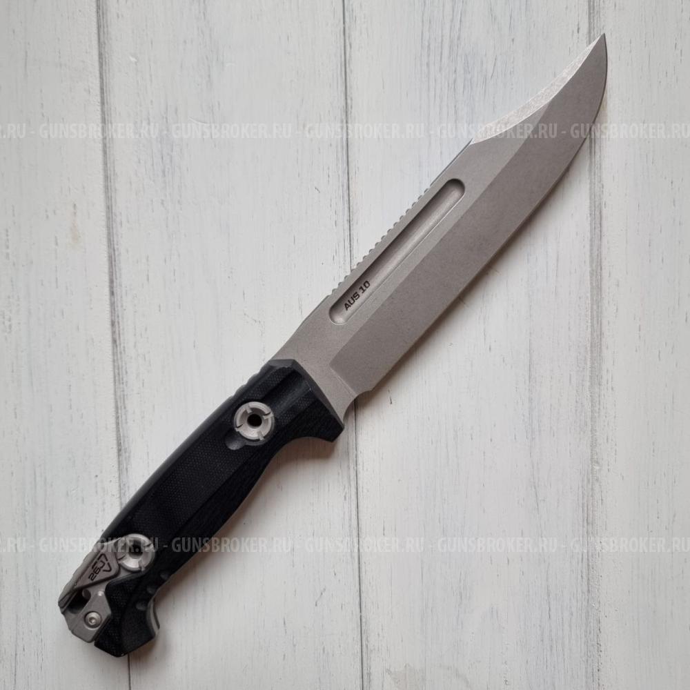 Нож туристический Comandante NC Custom
