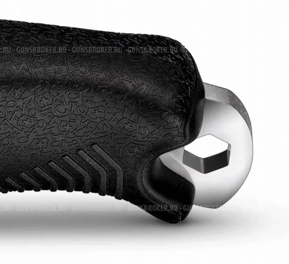 Нож Victorinox фиксированный с ножнами