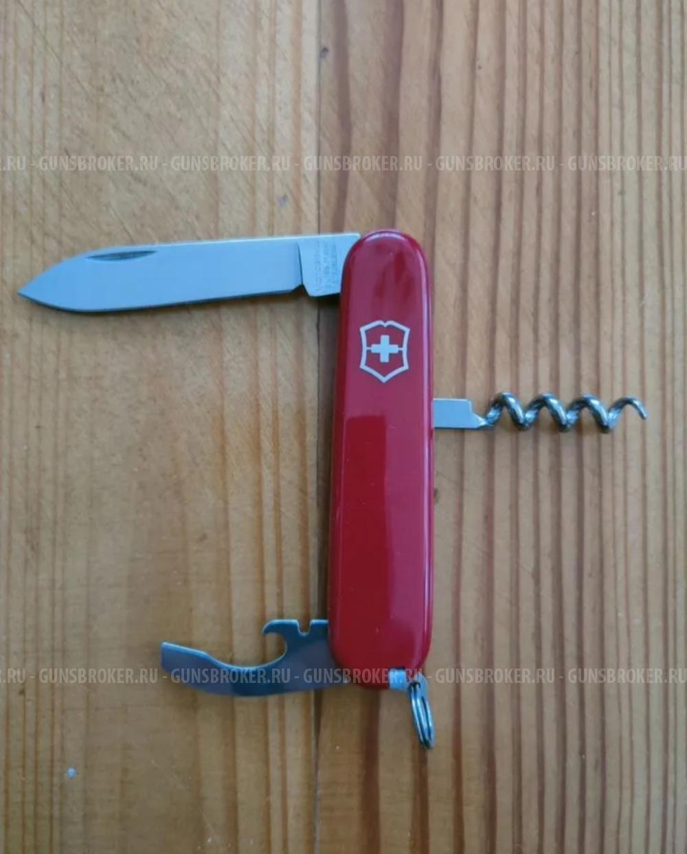 Нож Victorinox Waiter 84 mm 