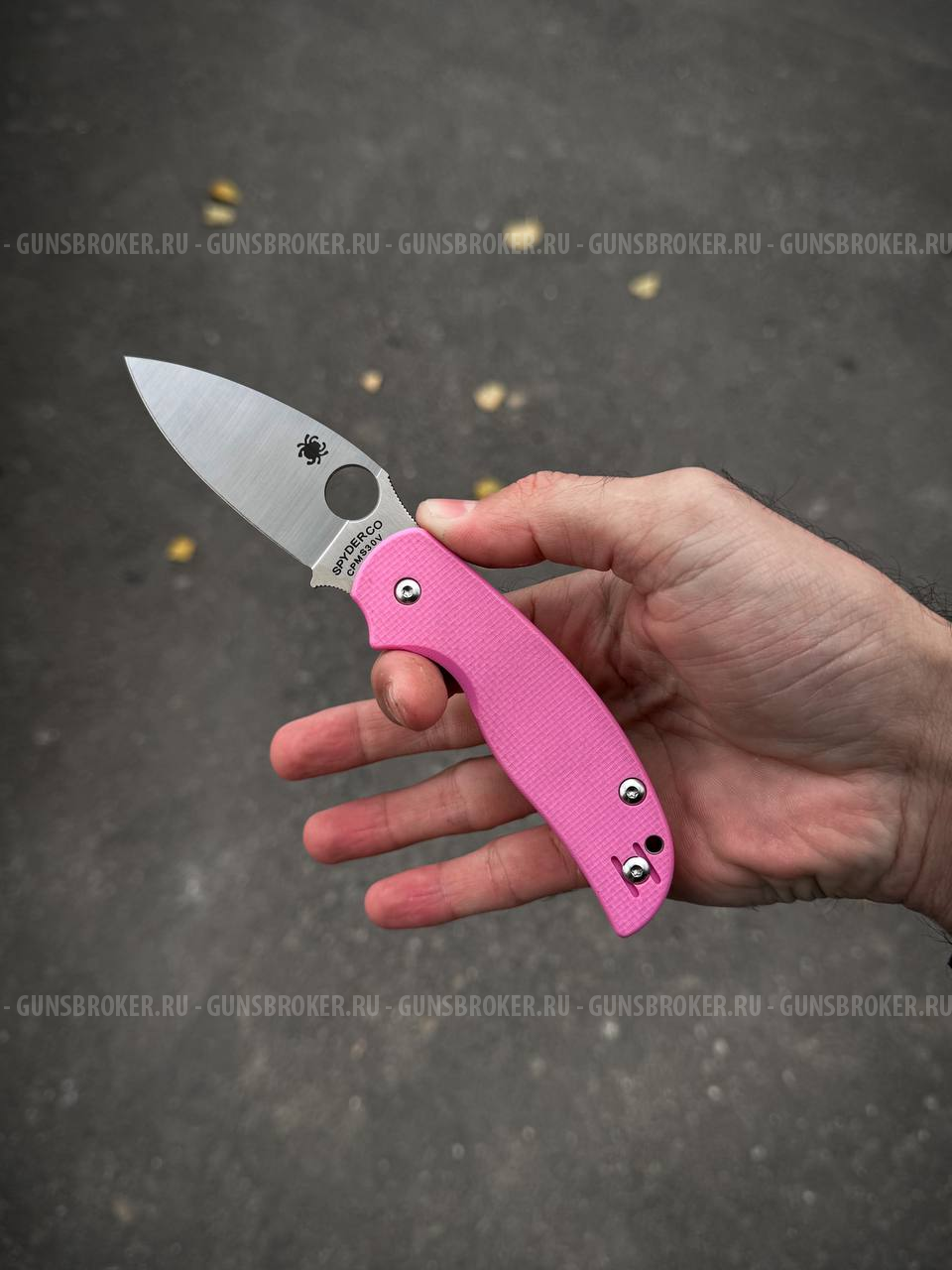 Ножи Spyderco для него и для неё