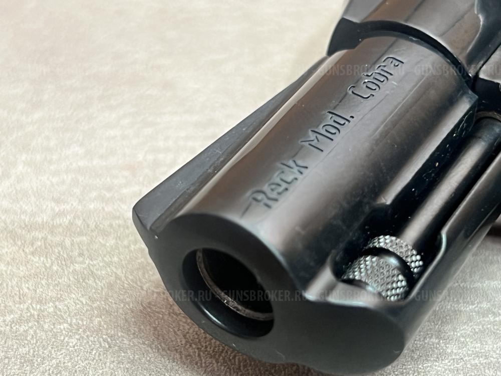 Новый газовый револьвер Reck Cobra с.380 ME GUM