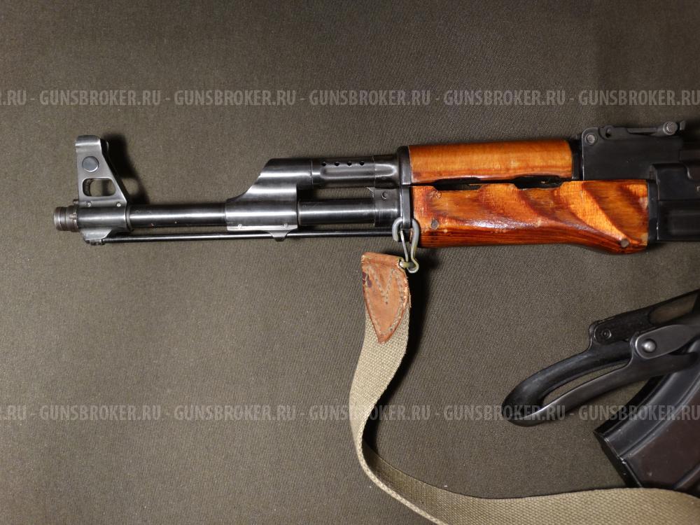 Охолощенный АКС-47 тип 2, фрезерованный, 1952 г. ВПО-925 без надписей
