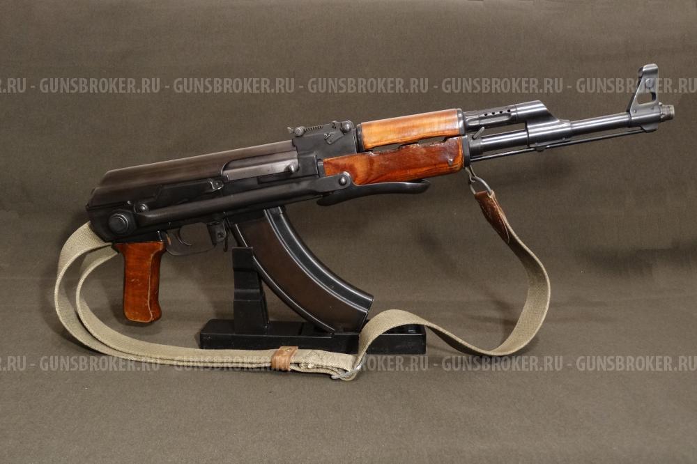 Охолощенный АКС-47 тип 2, фрезерованный, 1952 г. ВПО-925 без надписей