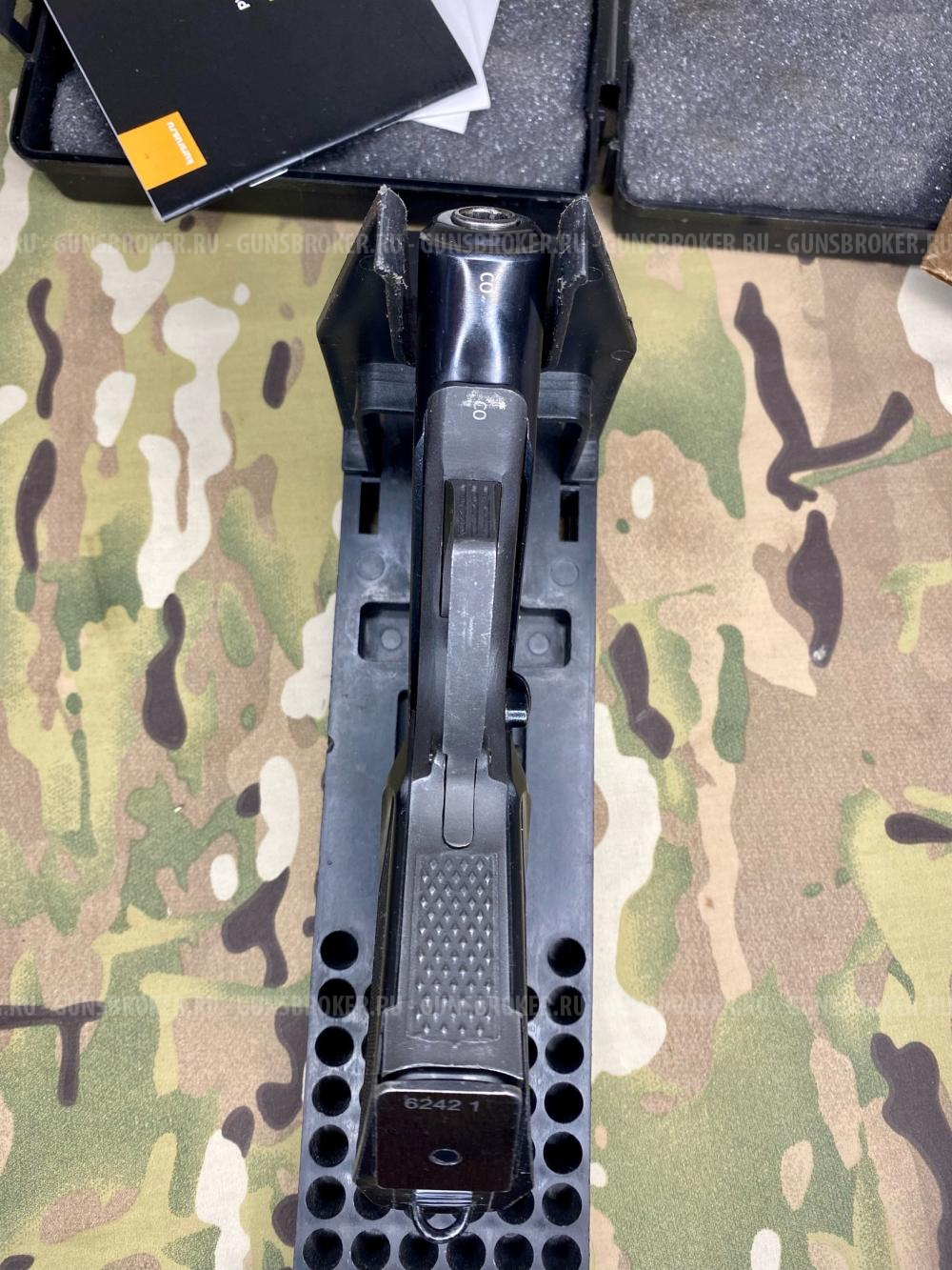 Охолощенный пистолет "Байкал 442"