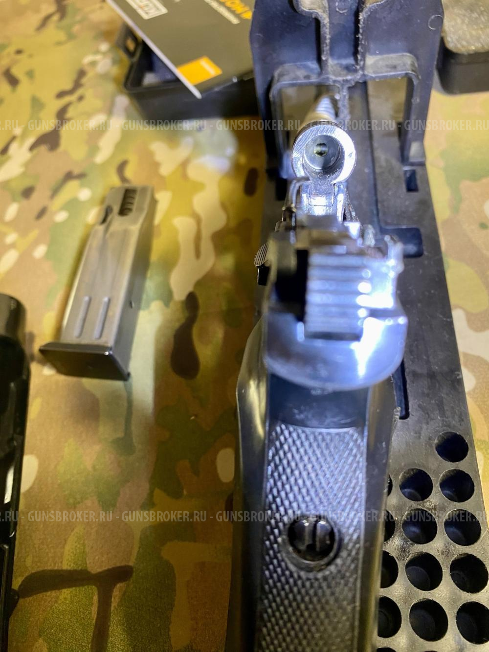 Охолощенный пистолет "Байкал 442"