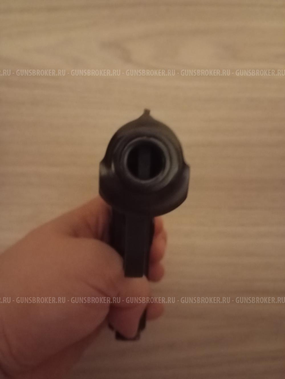 Охолощенный пистолет Макаров ПМ Р-411 (литой, б/у) 10ТК