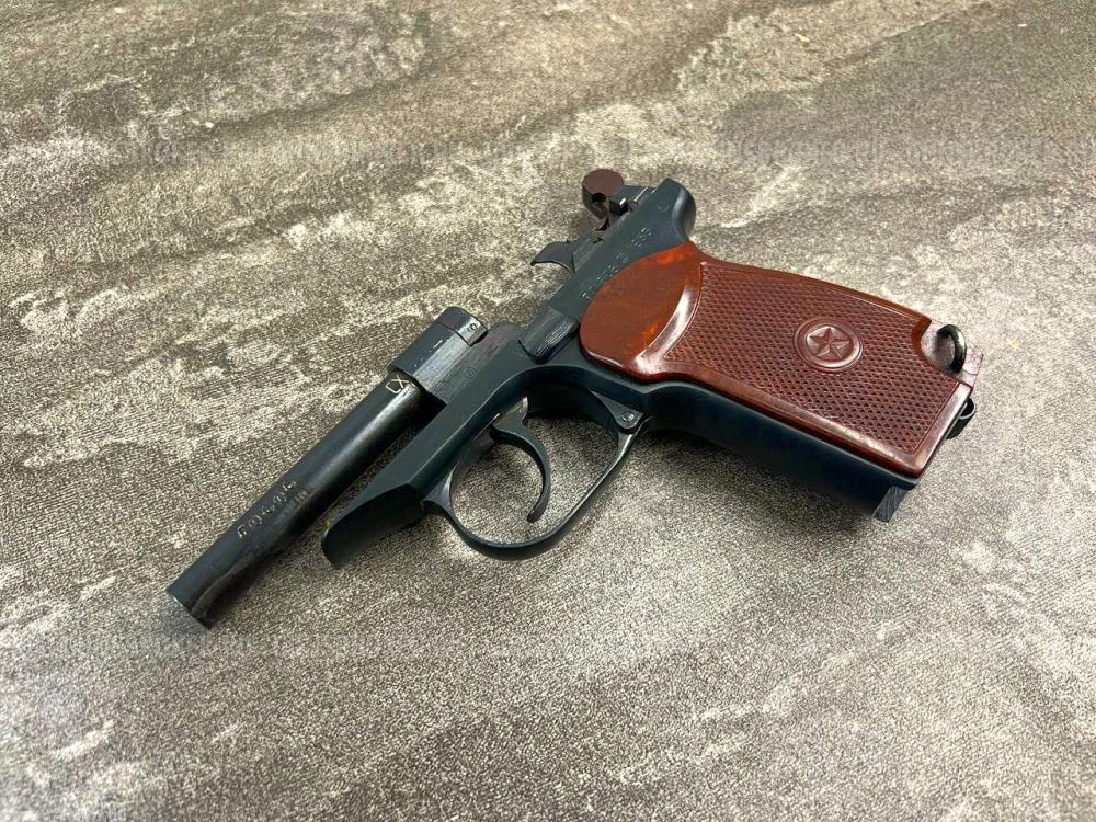 Охолощенный пистолет Макарова ПМ-СО (ТОЗ, 1953 год, прямая рамка, калибр 10х24)