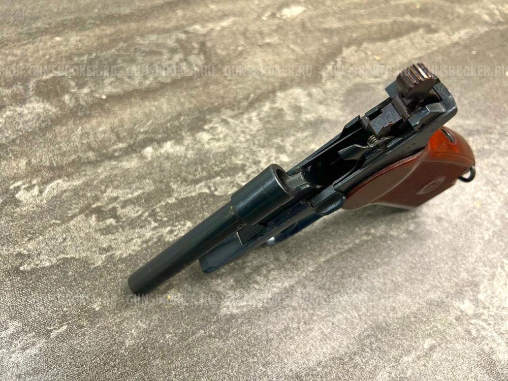 Охолощенный пистолет Макарова ПМ-СО (ТОЗ, 1953 год, прямая рамка, калибр 10х24)