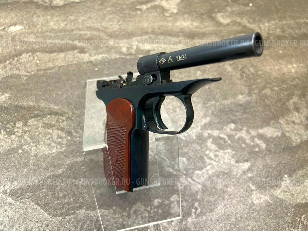 Охолощенный пистолет Макарова ПМ-СО (ТОЗ, 1953 год, прямая рамка, калибр 10х24)