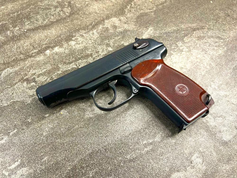 Охолощенный пистолет Макарова ПМ-СО (ТОЗ, 1953 год, прямая рамка, калибр 10х24)