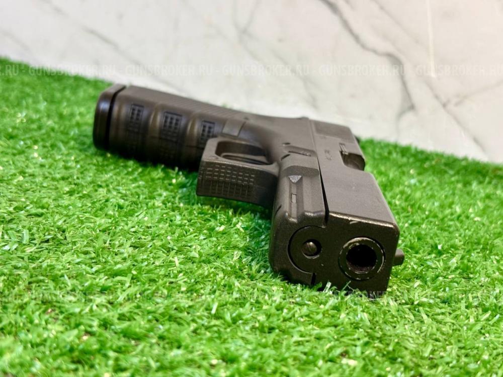 Охолощенный пистолет Retay G17 Glock