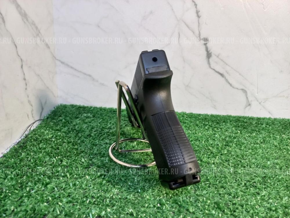 Охолощенный пистолет Retay G17 Glock