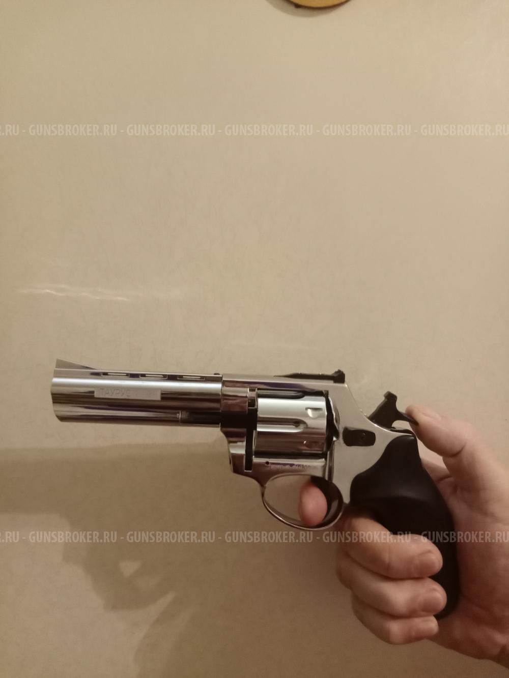 Охолощённый револьвер taurus курс