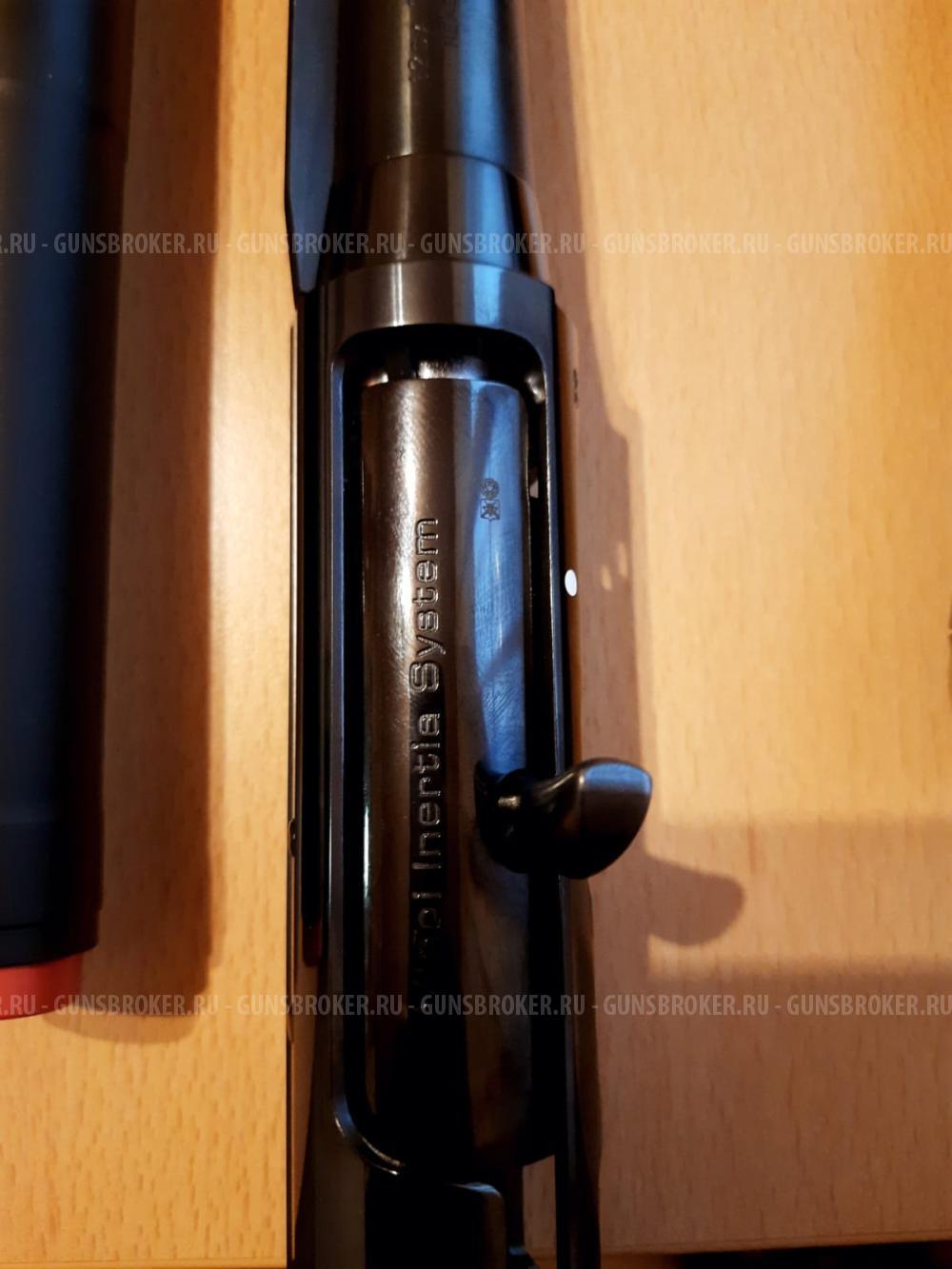 Охотничье гладкоствольное ружье Ружье Benelli Vinci Black 12х76 760мм