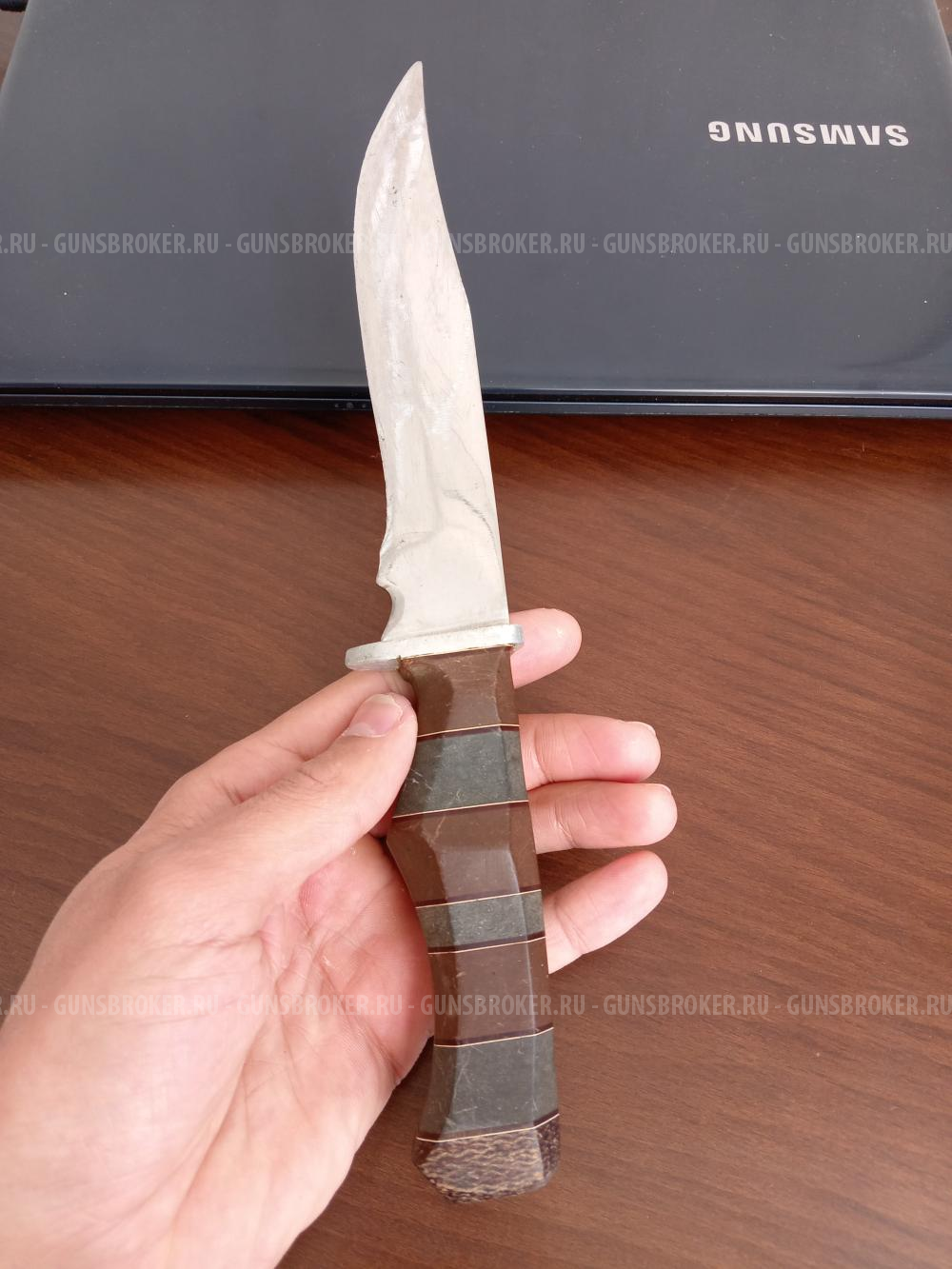 Охотничий нож 