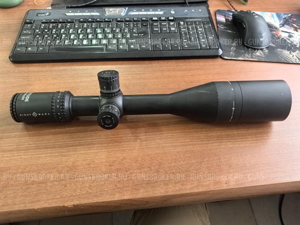 Оптический прицел Sightmark Latitude 10-40x60