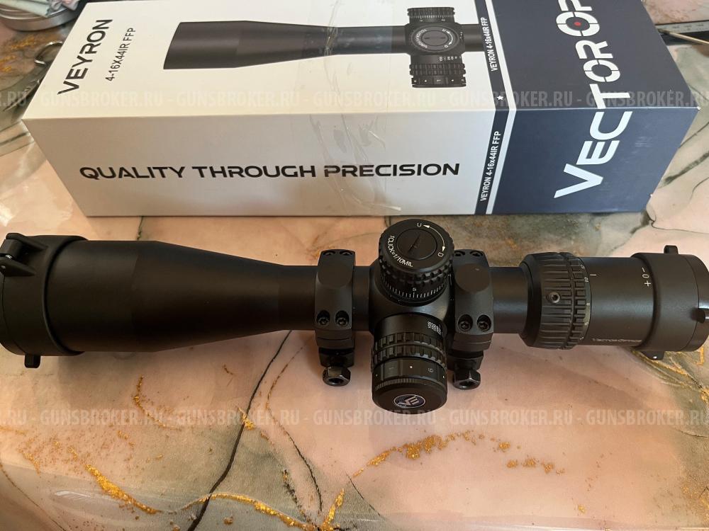 Оптический прицел Vector Optics компактной серии VEYRON 4-16x44 IR FFP