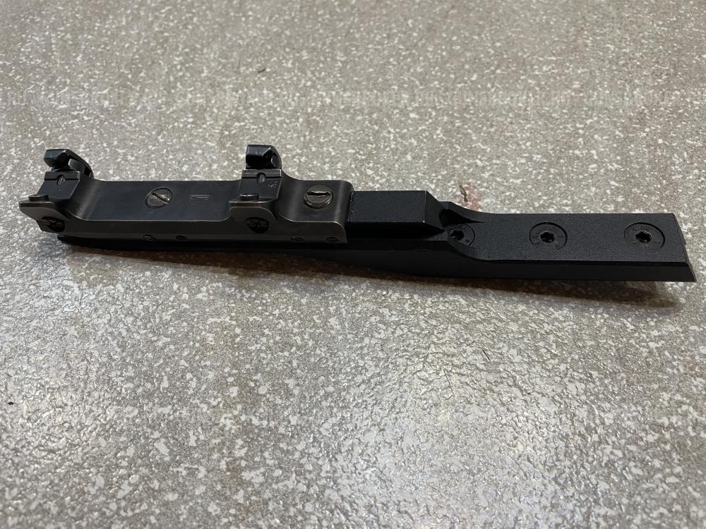 Оригинальный кронштейн Blaser с LM-призмой