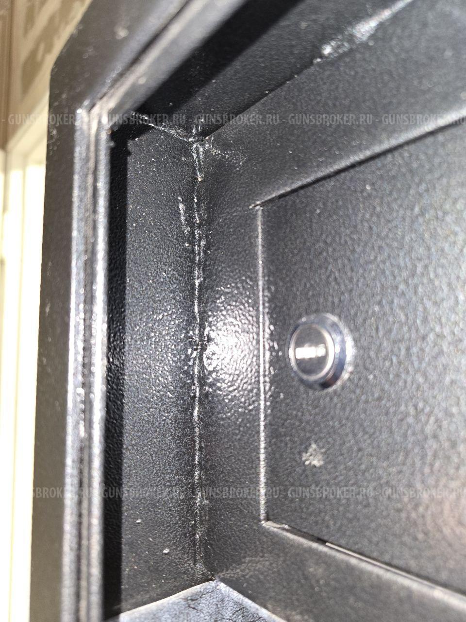 Оружейный сейф на 2 ствола Stardis шс00-02пс