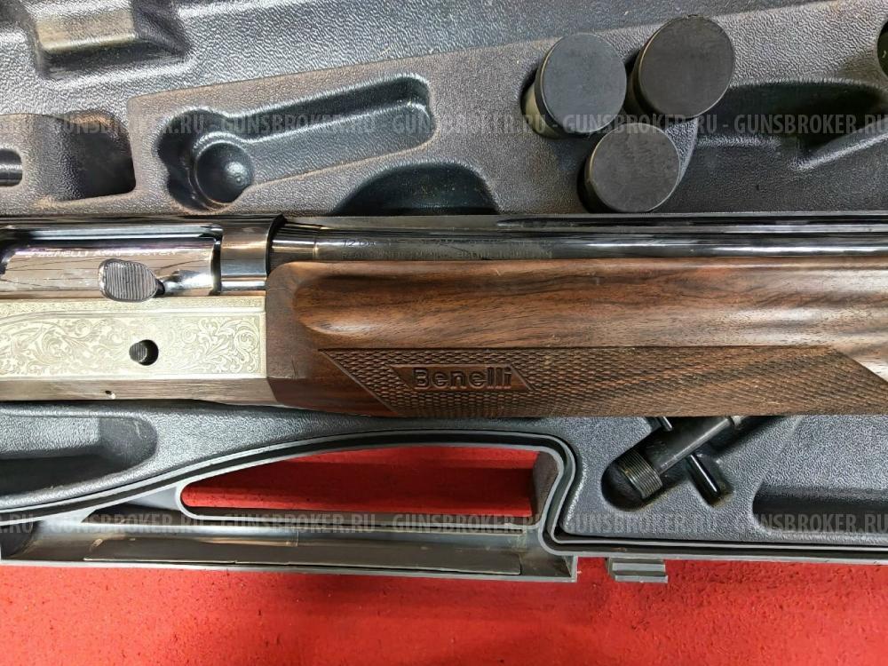 Оружие гладкоствольное Benelli DeLuxe 12х76