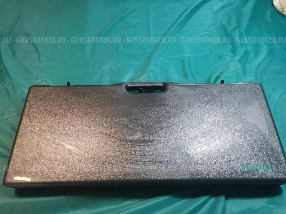 Perugini & Visini, Maestro