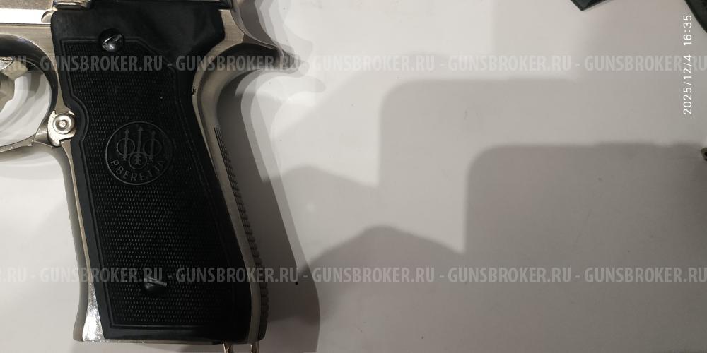 Пистолет Беретта 92FS спринговая 6мм страйкбольная модель
