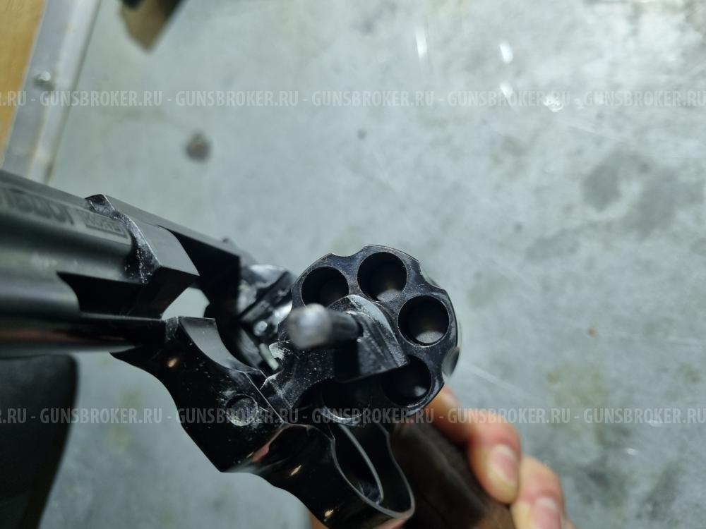 Пистолет Бульдог КУРС