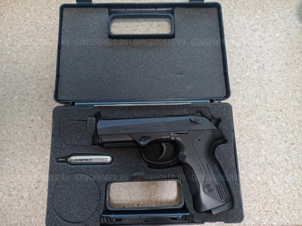 Пневматический пулевой пистолет Umarex Beretta Px4 Storm