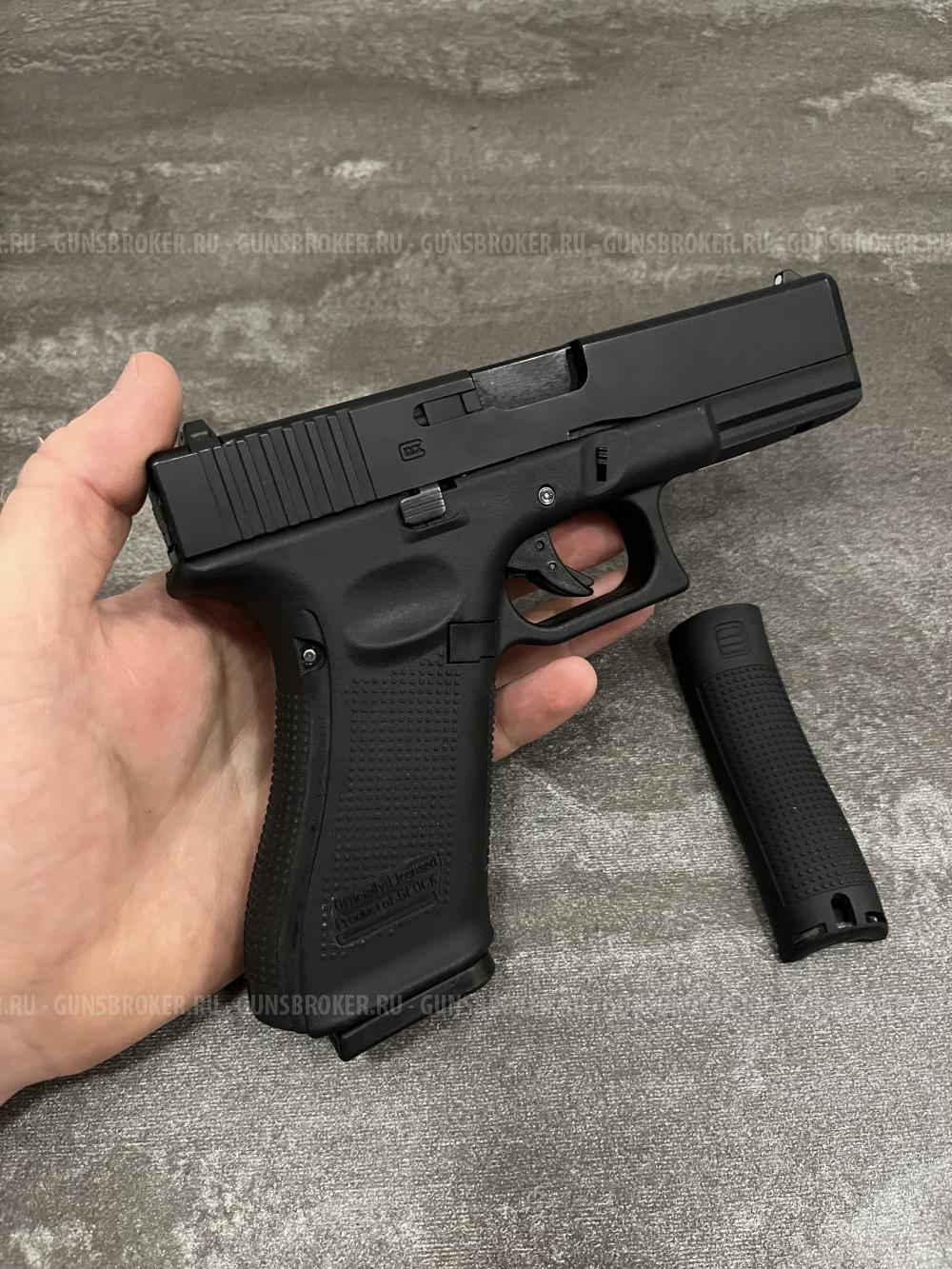 Пистолет East Crane Glock 17 Gen 5 BK
