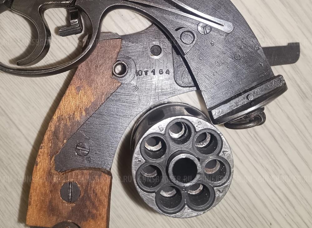 Сигнальные Р-2 Блеф Наган-С МР-313 1918 Царский 1927 1937 1944 года.
