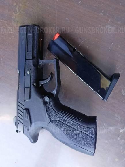 Пистолет Grand Power T12, 10х28, №140596