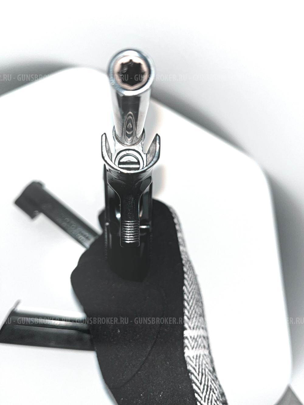 Пистолет "Гроза O2V4"