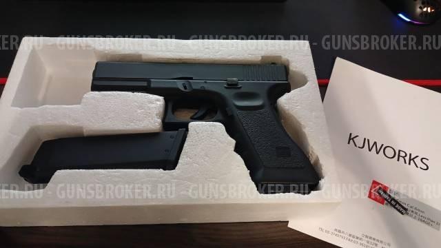Пистолет KJW Glock 17 GGBB