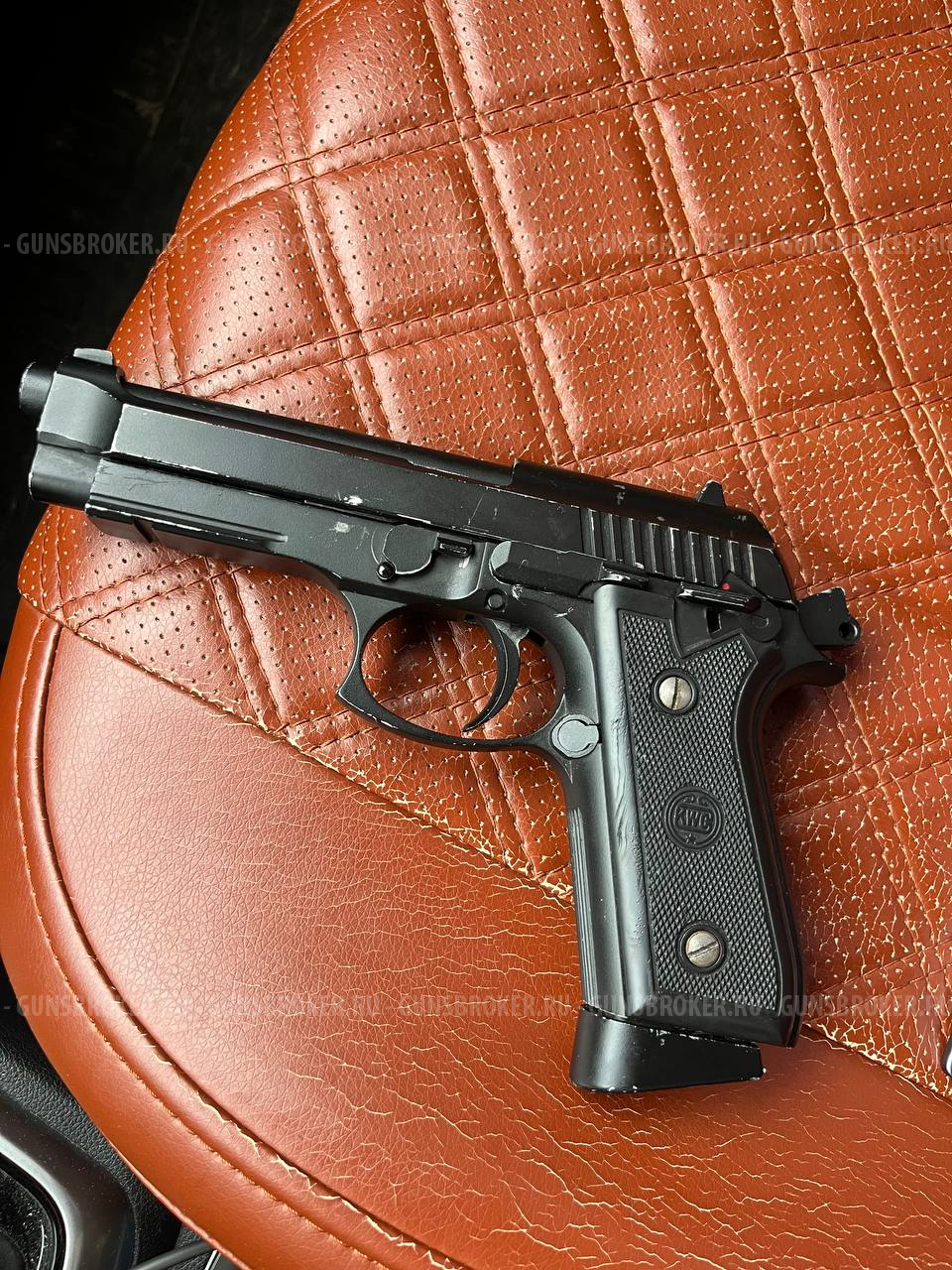 Пистолет KWC Taurus PT-99 (92) CO2 GBB (KCB-15AHN)