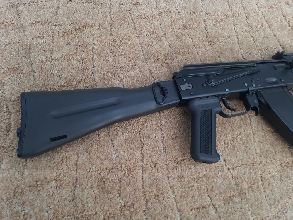 Автомат Калашникова охолощенный АК-103 ранний деактив 2016 г., новый в отличном состоянии.