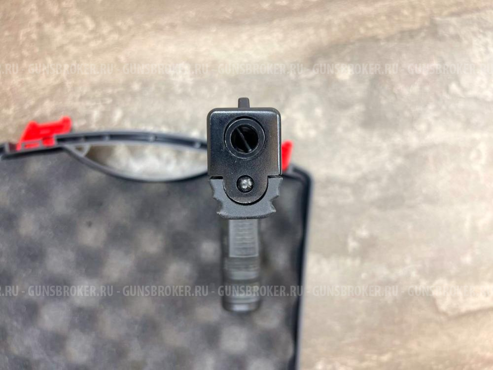 Пистолет охолощенный шумовой Retay Glock 19 (СХП Ретай Глок 19, 9мм, с витрины), черный