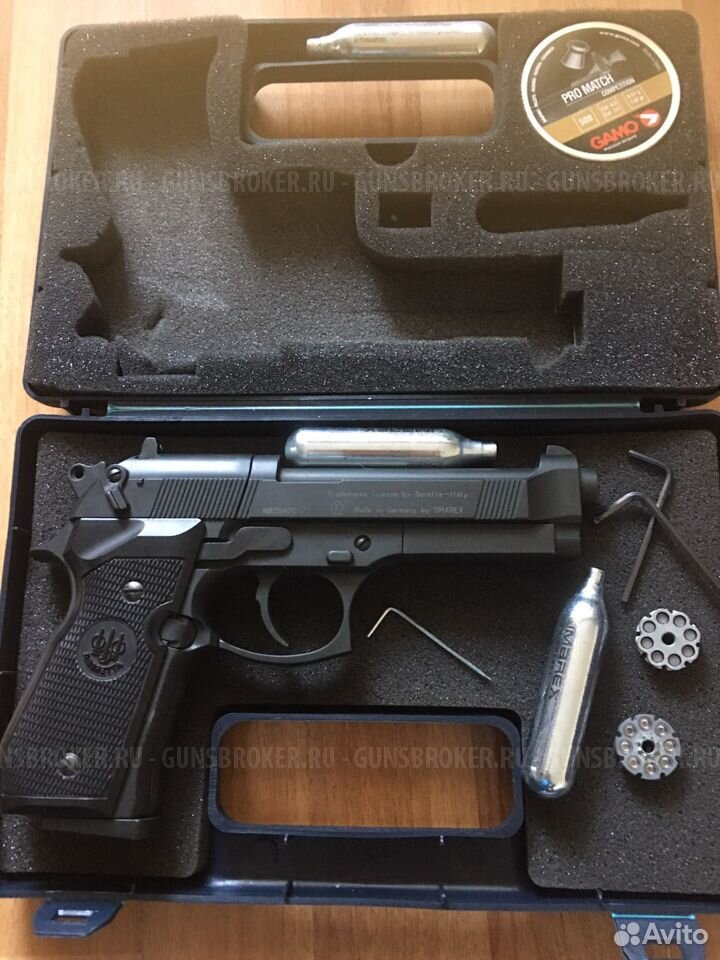 Пистолет пневматический Beretta M92 FS (чёрн. с чёрн. пласт. накладками) 419.00.00/419.00.60