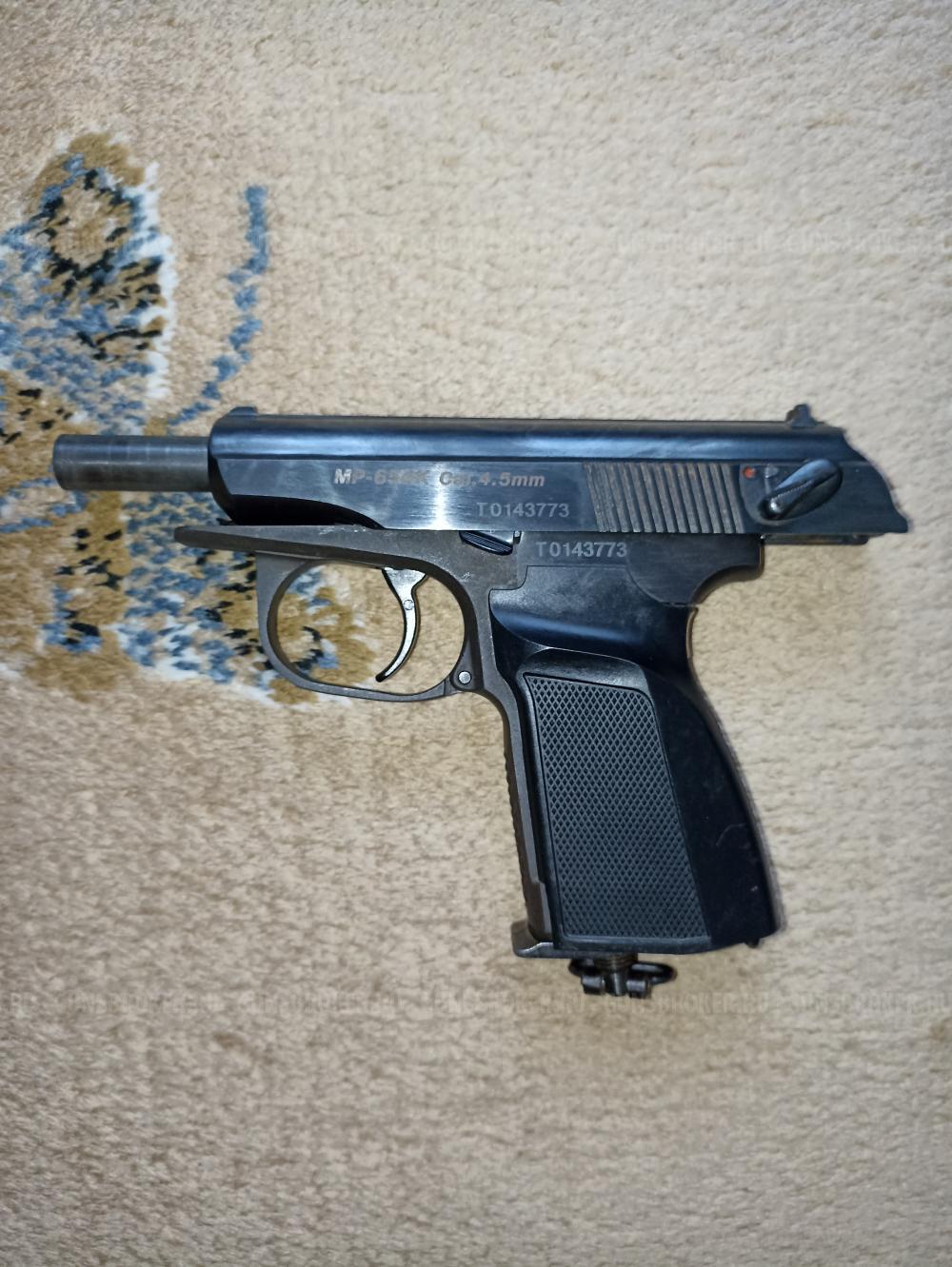 Пистолет пневматический газобаллонный Baikal MP-654K