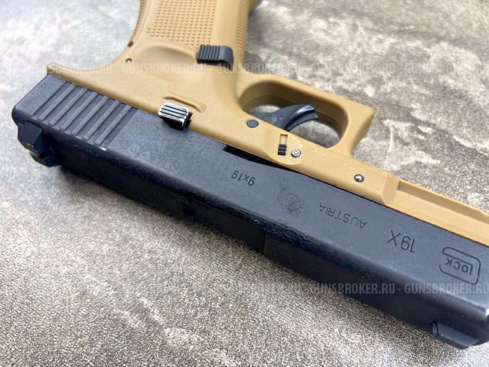 Пистолет пневматический Umarex Glock 19X (металл, подвижный затвор, песочный, CO₂) ВВ 4.5 