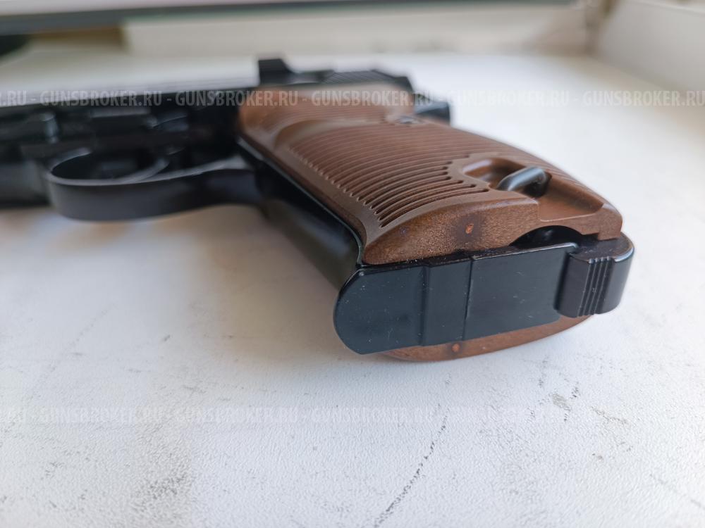 Пистолет пневматический Umarex Walther P38 (Blowback)