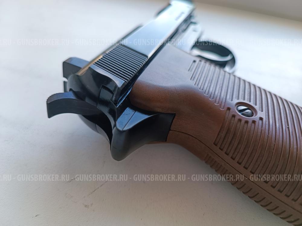 Пистолет пневматический Umarex Walther P38 (Blowback)