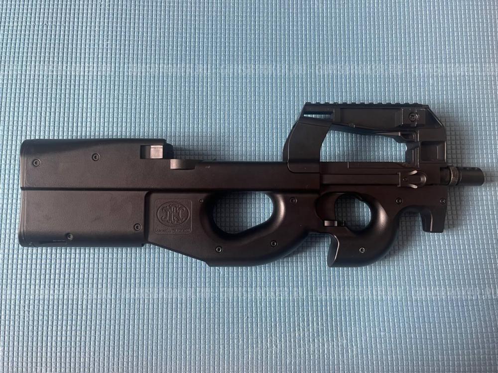 Пистолет-пулемёт FN P90 от Cyma (CM060)
