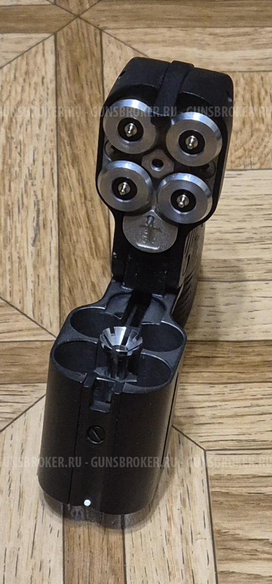 Пистолет самообороны бесствольный "ОСА" ПБ-4-1