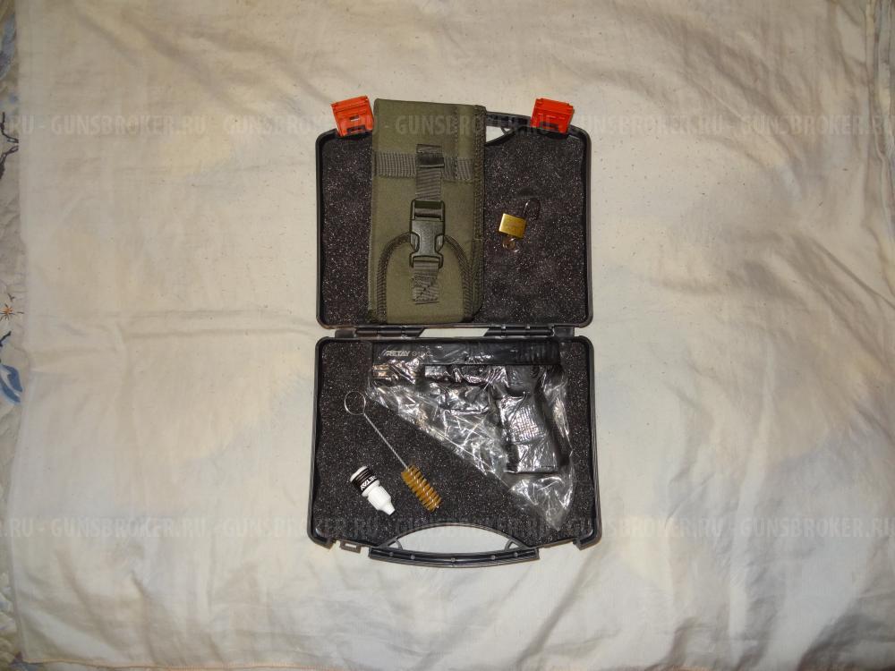 Пистолет СХП Retay Glock 19 с кабурой.