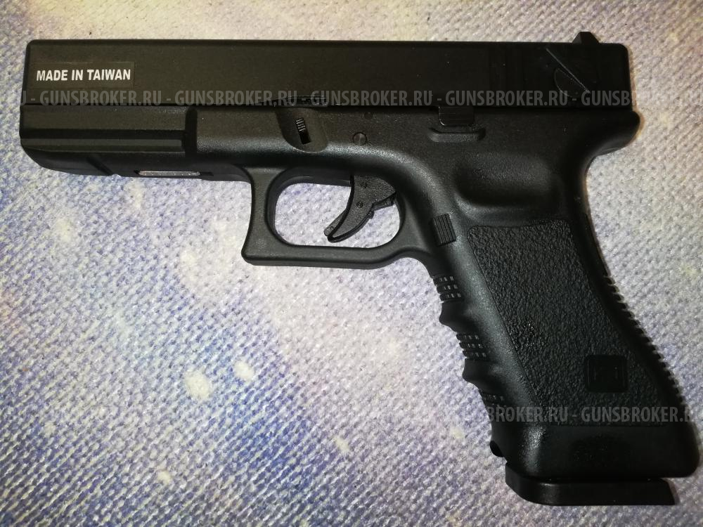 Пистолет страйкбольный KP-18 Glock